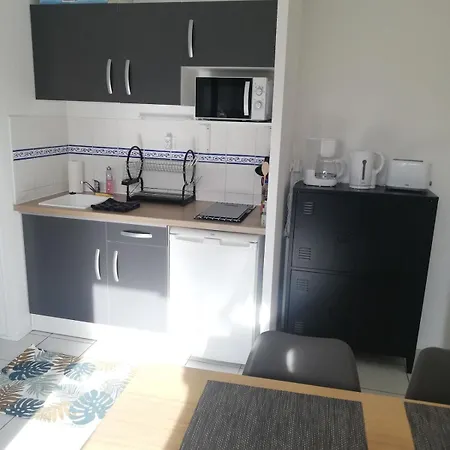 Avec Jardin A 50 M De La Et 2 Velos Inclus