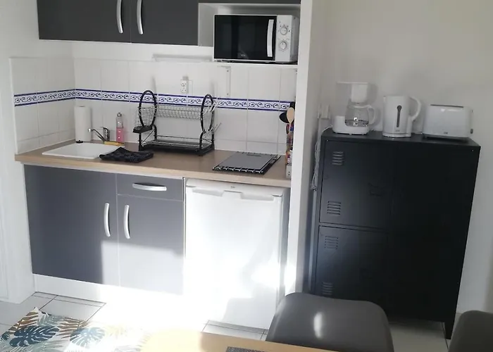 Avec Jardin A 50 M De La Et 2 Velos Inclus